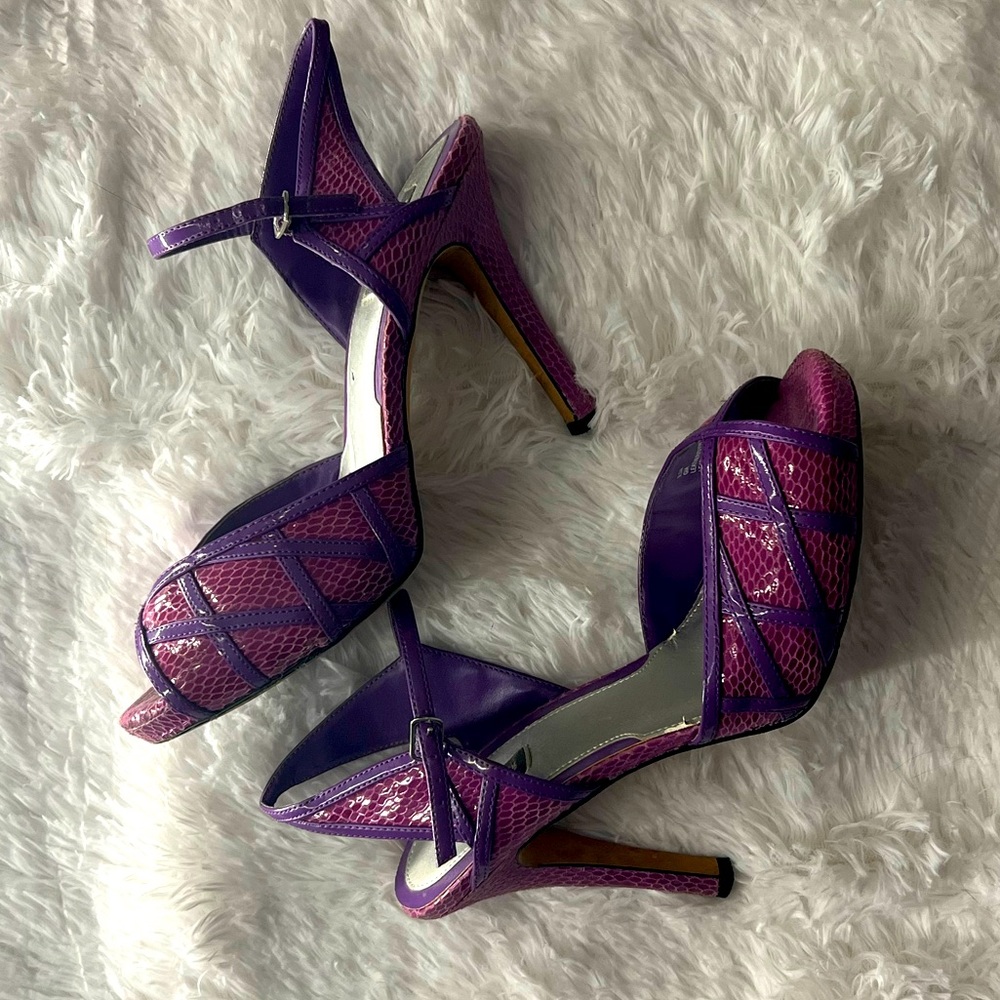 White House Black Market Heels
